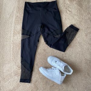 Lululemon Seek the Heat tight mesh legging